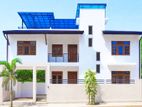 Modern House for Sale in Yakkala C986