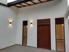 Modern House in First Floor for Rent - Rajagiriya (kalapaluwawa)