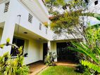 Modern House on Pothuarawa Road, Malabe for Sale (C7-5658)