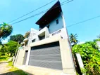 Modern Luxury Family Home for Sale – Battaramulla, Pelawatte