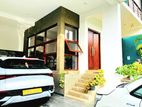 Modern Luxury Home for Rent in Suwaripola, Piliyandala
