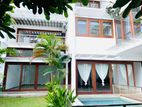 Modern Luxury House for Rent at Colombo 5 with Swimming Pool