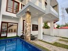 Modern Luxury House For Sale in Athurugiriya