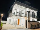 MODERN LUXURY HOUSE FOR SALE IN PILIYANDALA