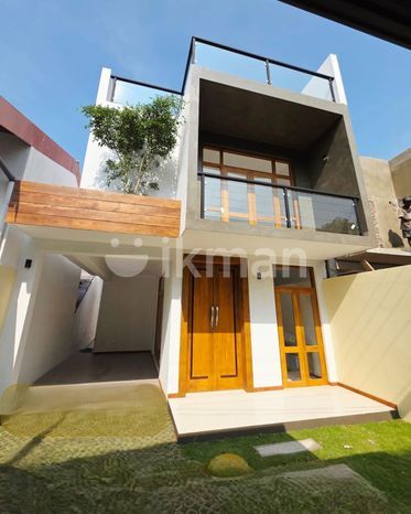 Modern New House for Sale in Prime Pelawatte Location
