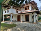 Modern Newly Build Luxury House for Sale in Piliyandala