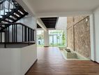 Modern Office For Rent Off Kalalgoda Road Thalawathugoda - 4010U