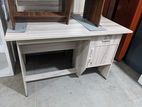 Modern Office Tables 4*2ft