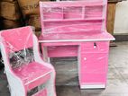Modern Pretty Girl Nusery Kid Desk with Chairs