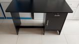 MODERN UNIQUE MELAMINE OFFICE TABLES