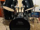 Moller Drum Set