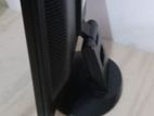 Moniter 21 inches