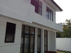 Moratuwa : 4BR (30P) House for Sale at Rawathawatta