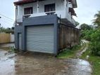 Moratuwa : 4BR (8P) Luxury House for Sale in Agulana Station Road