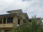 Moratuwa Lunawa, Uyana Road 3 BR Upstairs House on 11 P Land for Sale