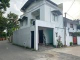 Moratuwa Rawathawatta 4 BR Upstairs House on 3 Perches Land for Sale