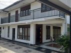 Moratuwa Thelawala 5 Bedrooms Upstiars House on 17 Perches Land for Sale