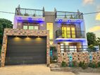 Mordern 3 Storied House in Kahatuduwa