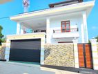 Mordern Luxury house For Sale - Boralesgamuwa