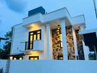 Mordern Luxury House For Sale Piliyandala