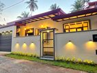 Mordern Single Storied House in Diyagama