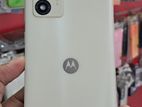 Moto like nwe (Used)