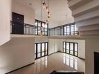 Mount Lavinia 05BR House For Sale (NK11632)