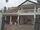 Mount Lavinia 6Bed rooms 2story house for rent