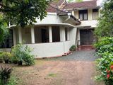 Mount Lavinia 7 Bed Rooms Property AVAILABLE For Rent .