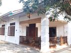 Mount Lavinia - Colonial Bungalow and House for rent
