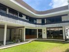 Mount Lavinia house commercial space for rent 7500sqft 1m