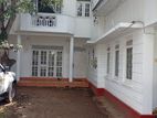 Mount Lavinia Piriwena Road 18 Perches Two Houses Available For sale