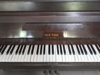 Mourie British Piano