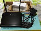 MR100 4G LTE Wi-Fi Router