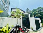 (MR111) Two Storey House for Rent in Malabe town