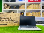 MSI Modern 15 -CORE i5 13TH GEN + 8GB RAM /512GB NVME +New Laptop