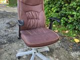 Multifunction Office Chair C33 Brown