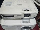 multimedia projectors