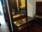 Nadun Dressing Table