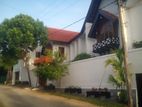 Nawala 17P. Villa type Luxury House with Pool near Gateway College