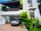 Nawala Araliya Garden super Luxury modern house sale