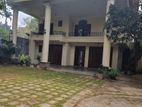 Nawala - House for rent (Residential / Commercial)