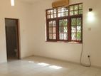 Nawala Koswatta House Upper Floor for RENT