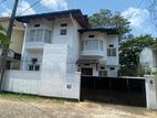 Nawala Senanayaka Avenue 03 Bedroom House For Sale