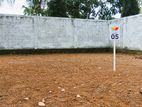 Near 255/296 Road Exclusive land plots in Kottawa Mahawatte