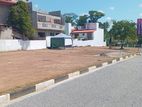 Near 336 Road Luxury Land for Sale in Thalawathugoda Kalalgoda