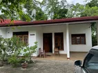 NEAR BUS ROAD POLGASOWITA HOUSE FOR SALE PILIYANDALA