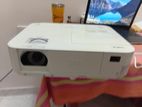 NEC M283X Projector