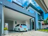 Negombo Brand New Super Luxury Solid House for Sale