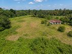 ■ Negombo Land with House For Sale (NK11676)